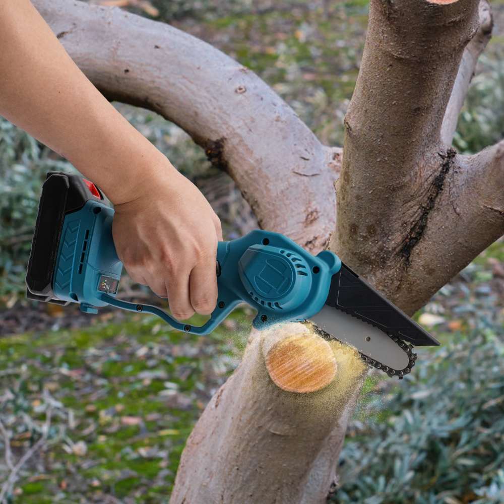 Portable Mini Chainsaw Cordless Electric Chainsaw for Tree Branch Wood ...